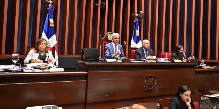 Senado ratificó varios nombramientos diplomáticos extraordinarios y plenipotenciarios