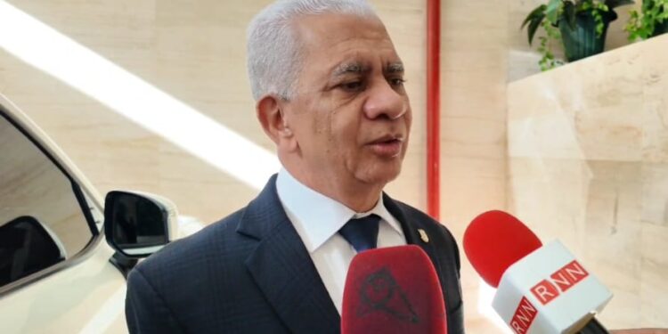 Presidente del Senado garantiza derechos adquiridos de los trabajadores en Código Laboral