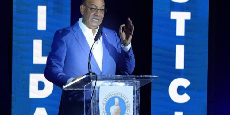 CTC favorece conferencias de motivación “El país que Construye Luis Abinader” realizada por Deligne Ascención