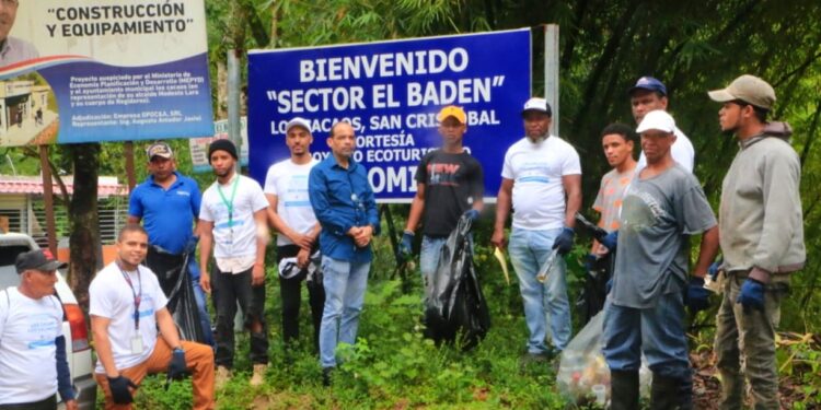 Entidades recolectan 33 mil botellas plásticas y de vidrio a través de iniciativa “Los Cacaos Sin Plástico” en SC