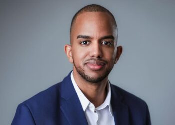 Joven dominicano de San Francisco de Macoris recibe la máxima distinción en tesis doctoral en España