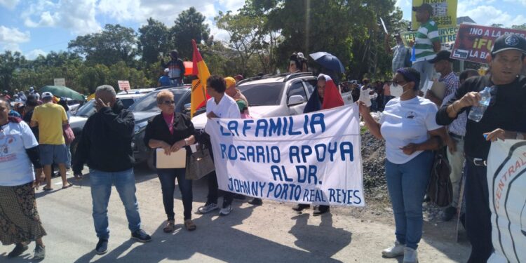 Familia Rosario exige pago y reubicación a la Barrick; recuerdan litis y oposición a terrenos