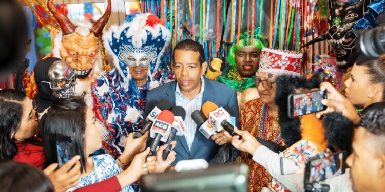 Alcaldía anuncia desfile del Carnaval del Distrito Nacional será el domingo 02 de marzo