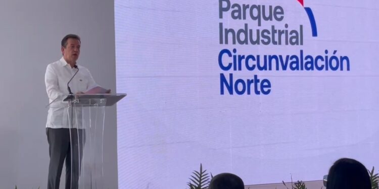 Con una inversión de 40 millones de dólares inauguran primer parque boutique de Santiago