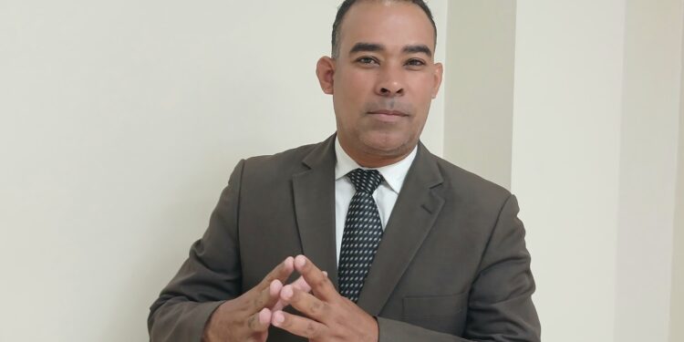 Designan a veterano periodista Julio Caraballo Director Comunicaciones en Cultura