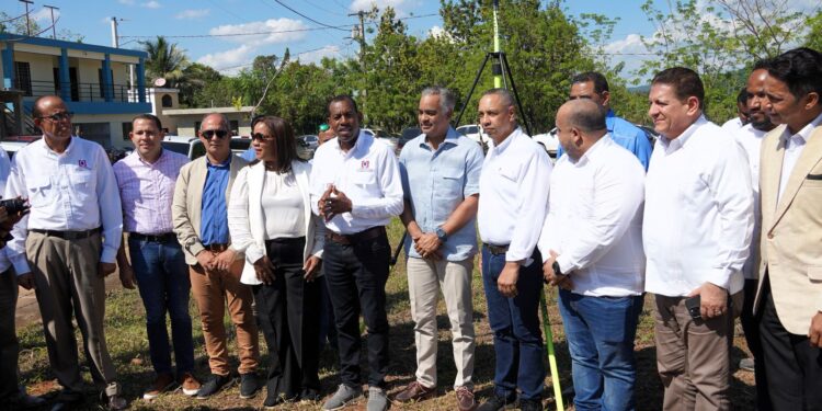 Gobierno inicia proceso de titulación para entregar 650 títulos de propiedad en la comunidad El Nuevo Llagal, Maimón