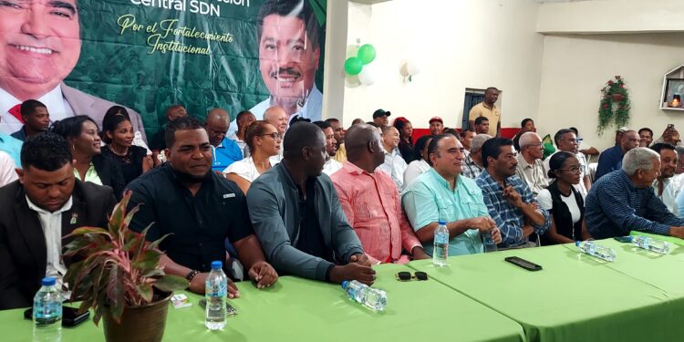 Ruben Darío Hernández gana apoyo y simpatía rumbo a la Dirección Central de Fuerza del Pueblo en SDN