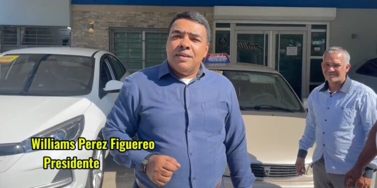 Hecho histórico en el país! primera chatarra sustituida por carro electrónico para el trasporte