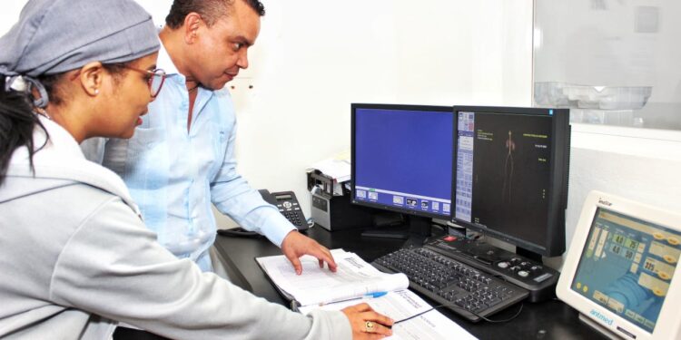 Hospital Ney Arias Lora inaugura nueva área de angiotomografía para diagnóstico avanzado