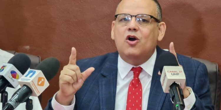 Colegio de Abogados advierte que difundir imágenes de tragedia en Jet Set atenta contra la dignidad humana y viola la ley 192-19