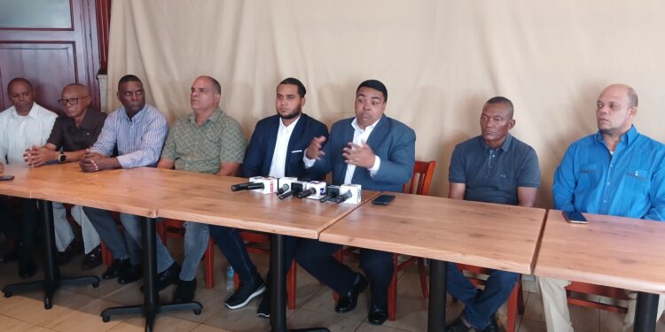 CNTU califica de atentado contra sector transporte limitar venta GLP y gasolina