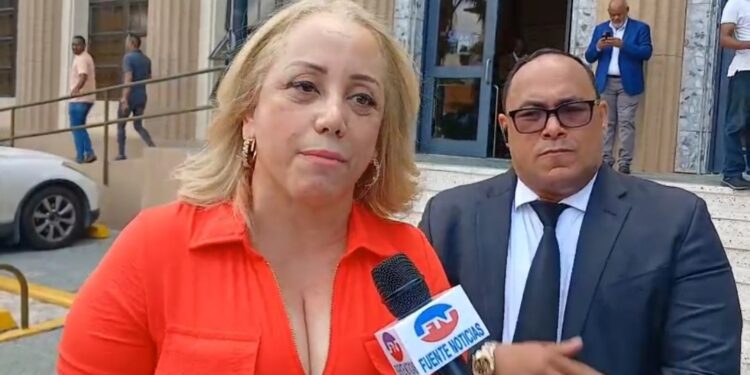 La Tora afirma jueza tiene obsesión con ella  en caso que lleva por presunta difamación a Gory Moya