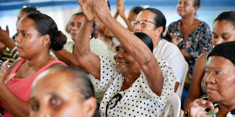 Propeep llena de alegría a madres de diferentes localidades del país con regalos y homenajes en su día