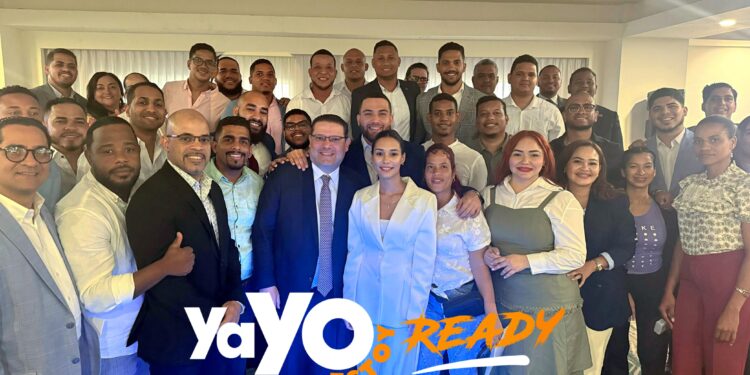 Eduardo Sanz Lovatón resalta el papel de la juventud en su proyecto presidencial y apuesta por una visión de gobierno joven