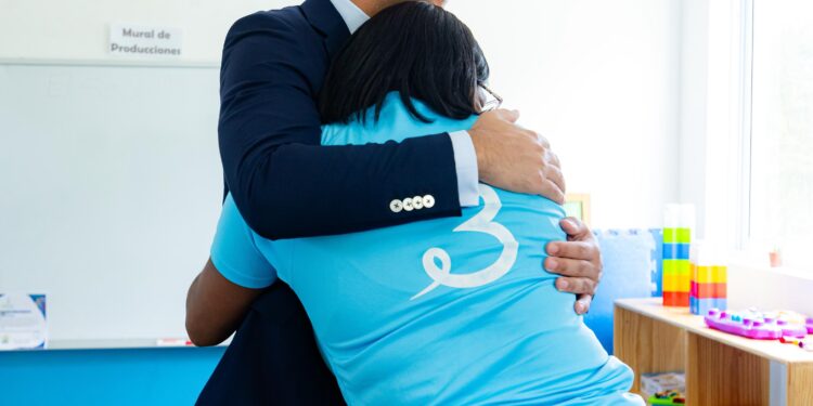 En el Día de las Madres, 20 mujeres y sus hijos con parálisis cerebral serán beneficiarios de Fondo Gadiel