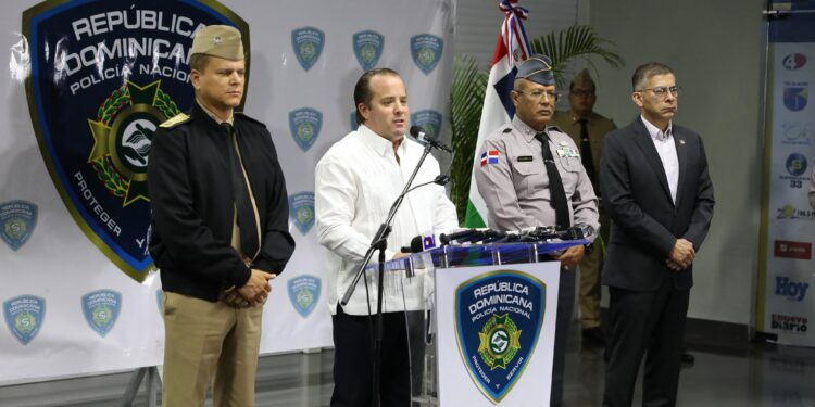 Ministro Paliza anuncia nuevo modelo de patrullaje de la Policía Nacional