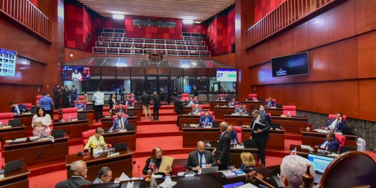 Senado aprueba ratificación de varios nombramientos diplomáticos