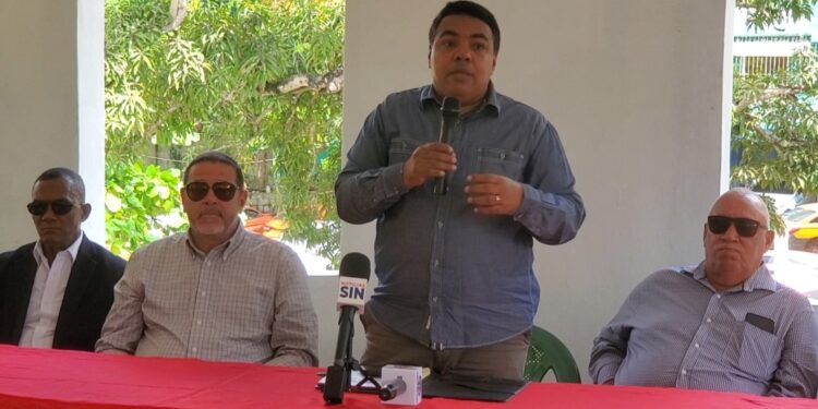 Ante  prohibición de giros a la izquierda,CNTU plantea implementación del retorno operativo, mejor conocido como vuelta en U
