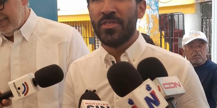 Luis Cruz Camacho: “La salud debe ser un derecho y no un privilegio”