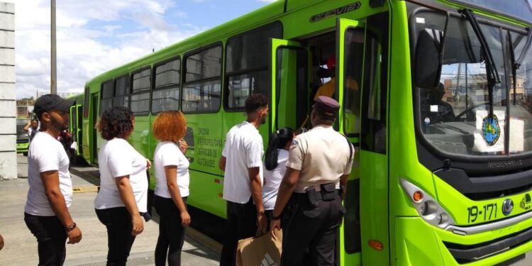 OMSA ofrecerá transporte gratuito en Villa Mella durante suspensión parcial del Metro por ampliación de trenes