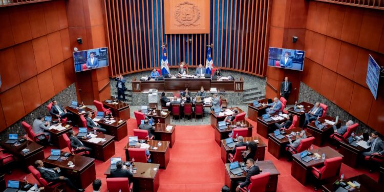 Senado aprueba en primera lectura con modificaciones el Proyecto de Ley de Contrataciones Públicas