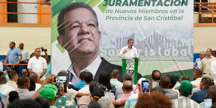 Leonel Fernández asegura que el país ha retrocedido “al siglo 19” bajo el gobierno del PRM