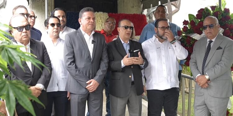 Reformistas rinden homenaje a Joaquín Balaguer al conmemorarse 23 años de su fallecimiento