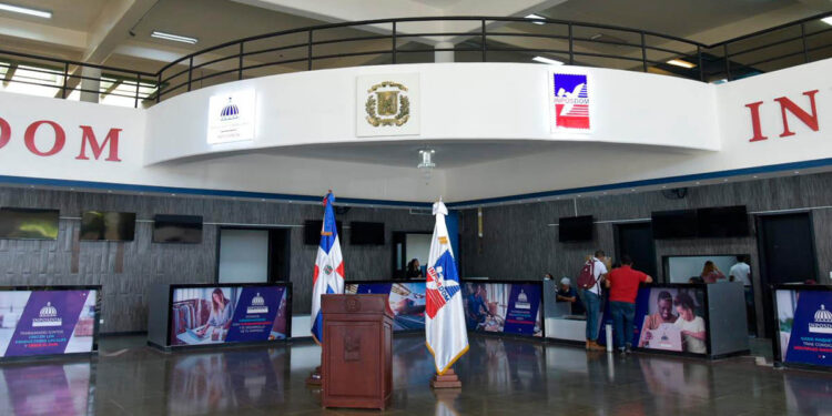 INPOSDOM fortalece su institucionalidad con diplomado estratégico en control interno