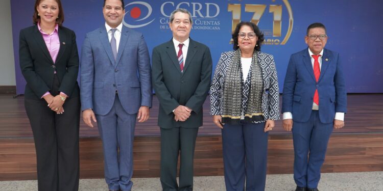 Historiador Alejandro Arvelo pide a la juventud conocer la Historia Dominicana
