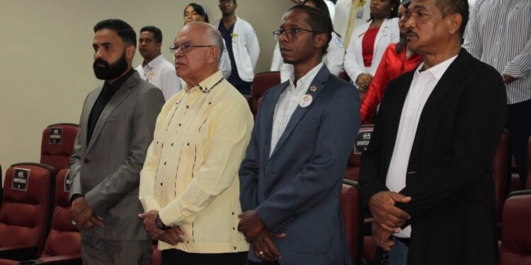 Celebración histórica: El Hospital Doctor Darío Contreras conmemora 65 años de servicio a la nación