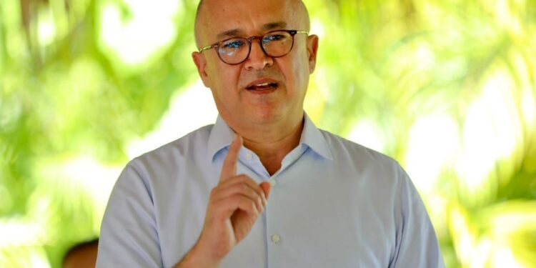 Francisco Domínguez Brito ante reforma presupuesto: “La pobre calidad del gasto nos trajo esta crisis económica”