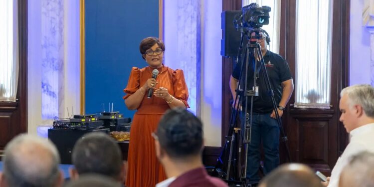Directora INAIPI aclara nunca hubo cierre de centros y reitera normalidad en los servicios