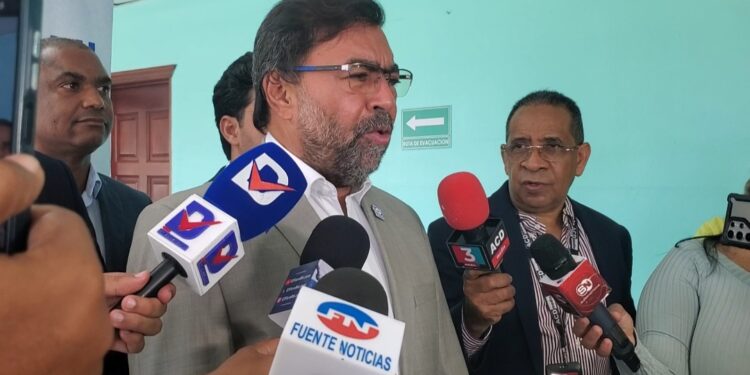 INDRHI presenta estudios y diseño básico del proyecto de presas Joca, Tocino y Yabonico en las provincias Elías Piña y San Juan