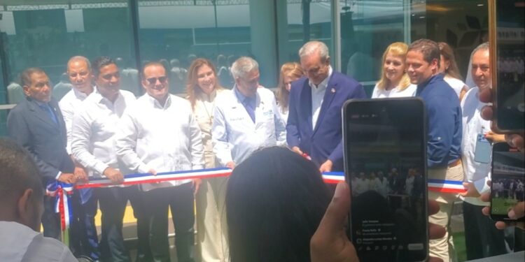 Presidente Abinader y Ministro Bonilla inauguran Hospital Clínico-Quirúrgico doctor&nbsp; José Joaquín Puello y completan entrega de la Ciudad Sanitaria