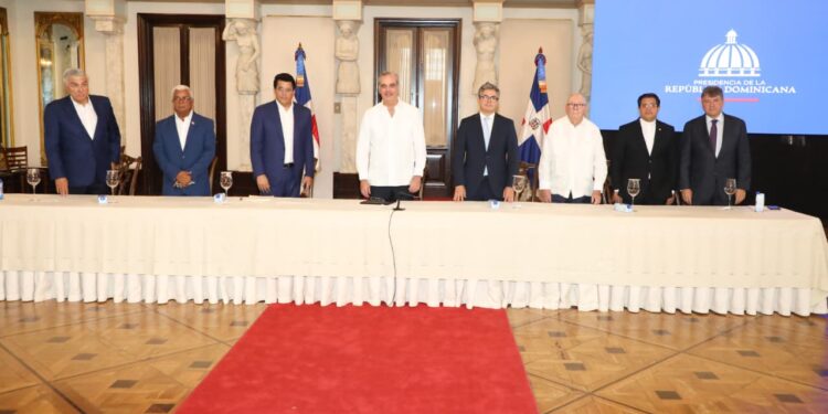 Presidente Abinader anuncia adquisición de terrenos para construcción del Centro de Convenciones y Exposiciones de Santo Domingo; revolucionará el turismo en la capital