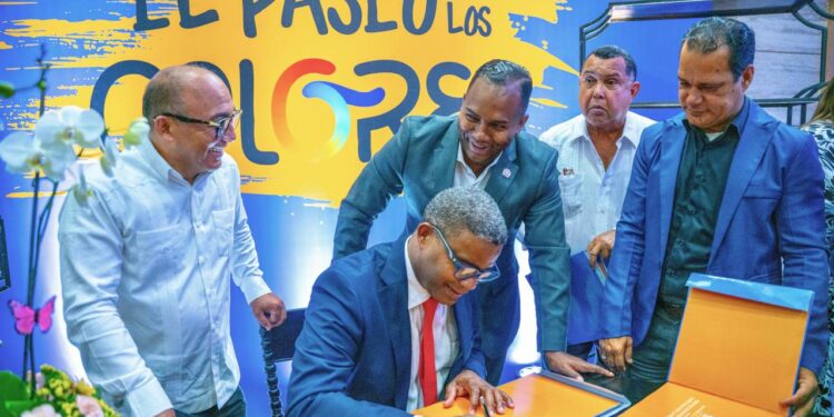 Propeep presenta primera edición del álbum “El Paseo de los Colores”; que celebra el orgullo y la identidad dominicana
