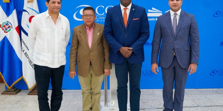 Cámara de Cuentas promueve la reflexión sobre la economía dominicana y el uso responsable de los recursos públicos