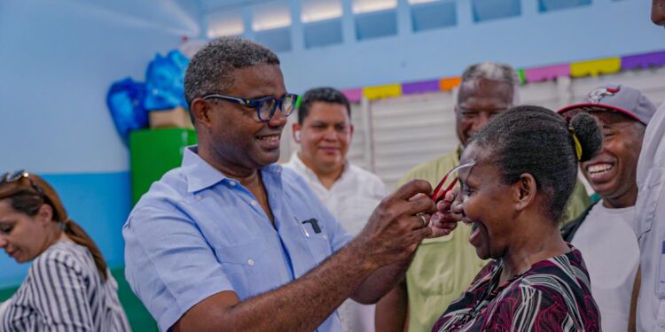 Propeep agota amplia agenda de trabajo en sectores vulnerables del Gran Santo Domingo durante el fin de semana