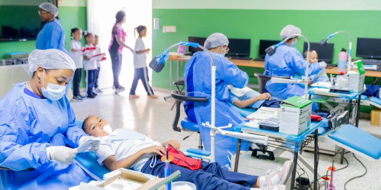INABIE beneficiará este año escolar a más de 10,000 estudiantes en jornadas integrales de salud