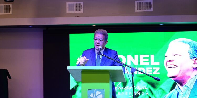 Leonel asegura en Filadelfia que el gobierno del PRM ha fracasado: Prometieron de todo y no han hecho nada.