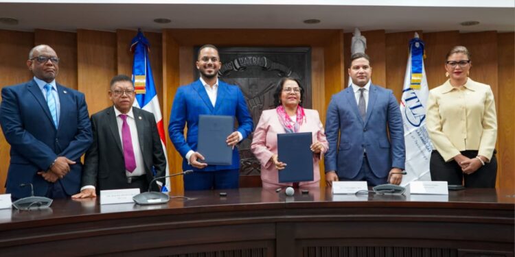 Cámara de Cuentas y el ITLA firman convenio de cooperación interinstitucional