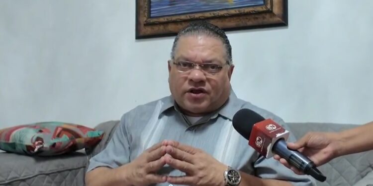 Mario Díaz solicita formalmente al Presidente Abinader ser incluido en el tren gubernamental