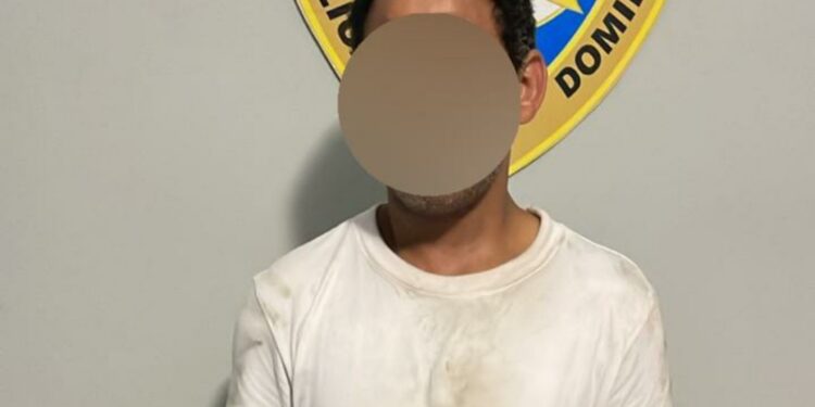 Policía apresa hombre acusado de agresión sexual contra niño de 10 años en Maimón