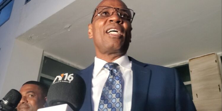 Juramentan a Luis Pérez como presidente del Colegio Dominicano de Periodistas para el período 2025-2027