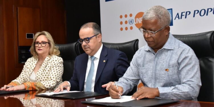 AFP Popular amplía inversión junto UNPFA para fortalecer servicios a personas adultos mayores