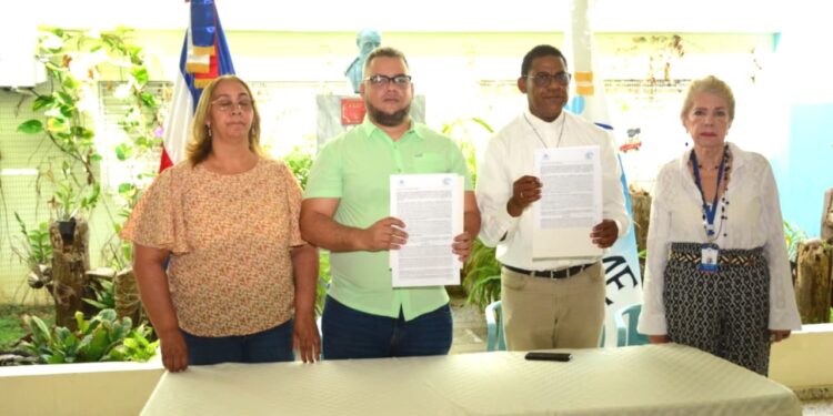 FEDA impulsa agricultura para rehabilitar jóvenes en San Cristóbal