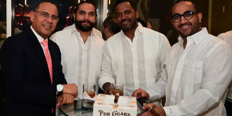 Premium Cigar Lounge: un nuevo destino donde el lujo se vive entre sabores, aromas y experiencias