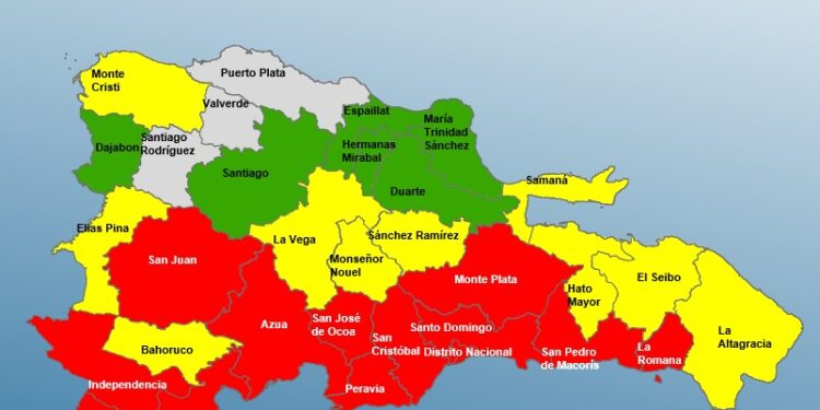 COE mantiene 29 provincias en alerta, por efectos de tormenta Melissa