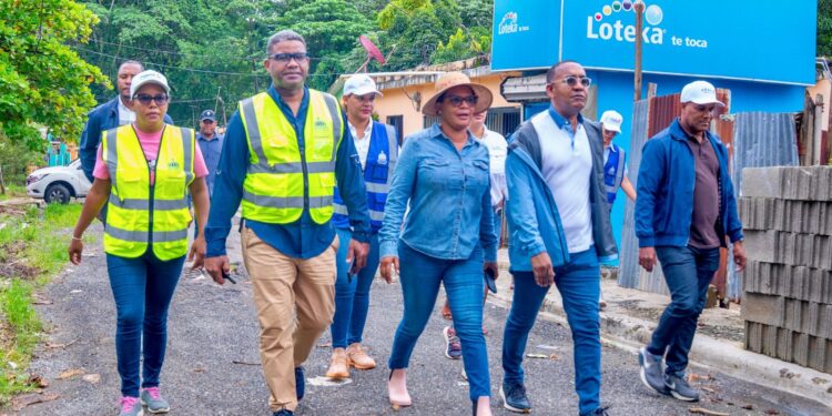 Propeep y Gobernación de Monte Plata asisten sectores impactados por Melissa