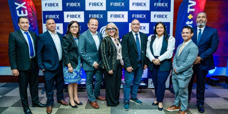 Fibex Telecom realiza cóctel de lanzamiento en República Dominicana